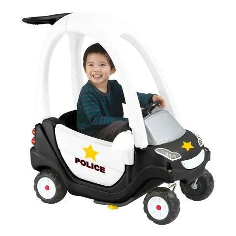 سيارة دفع بوليس تايواني كبيرة للأطفال.